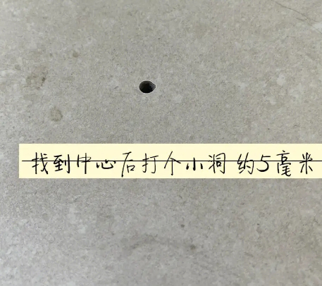 大田瓷砖空鼓维修公司专业解答在瓷砖铺贴过程中，如果砂料搅拌不均匀，将会带来以下问题